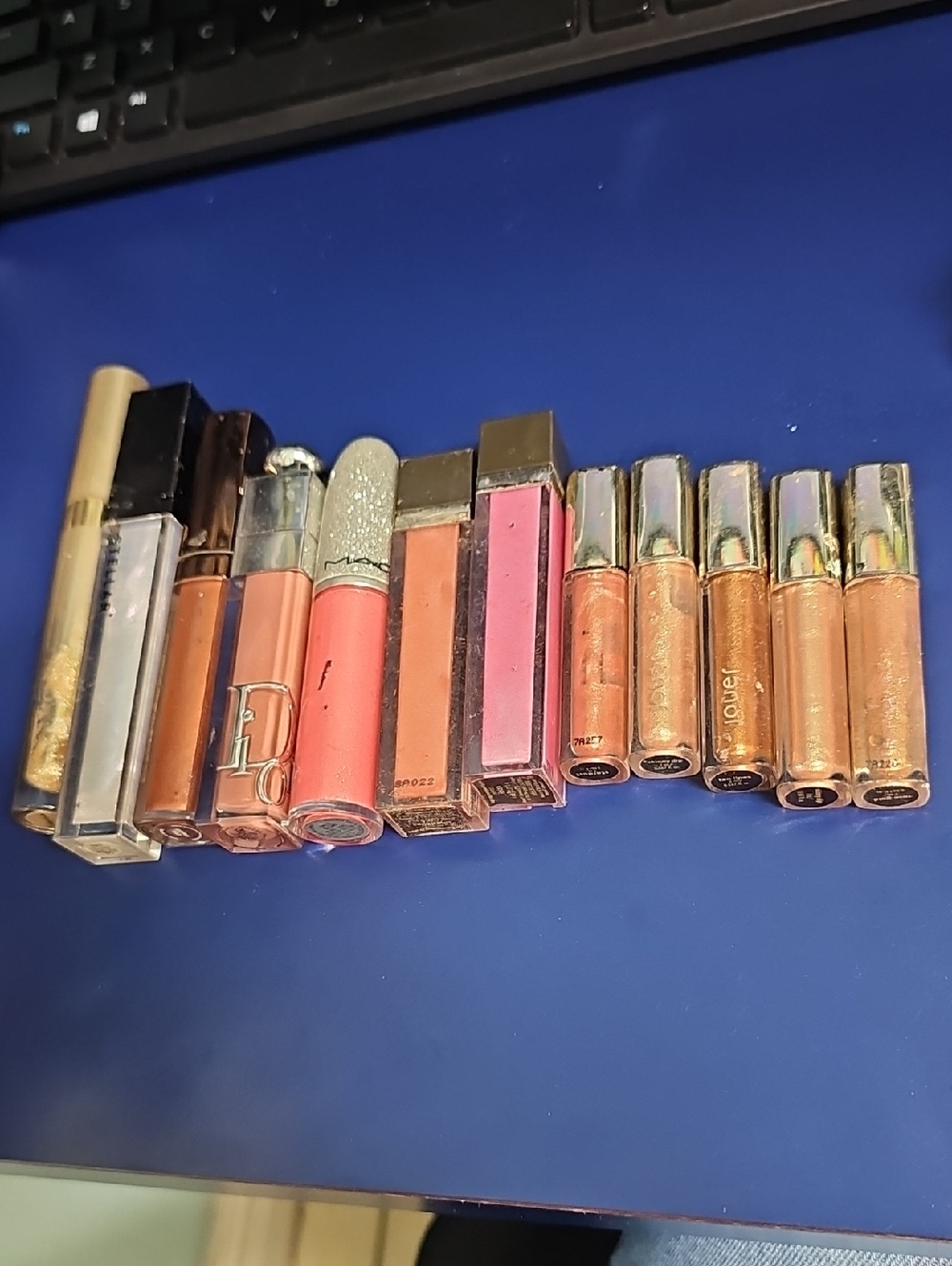 Mixed Women’s Lip Gloss & Balm Set — Pink and Gold Shades
